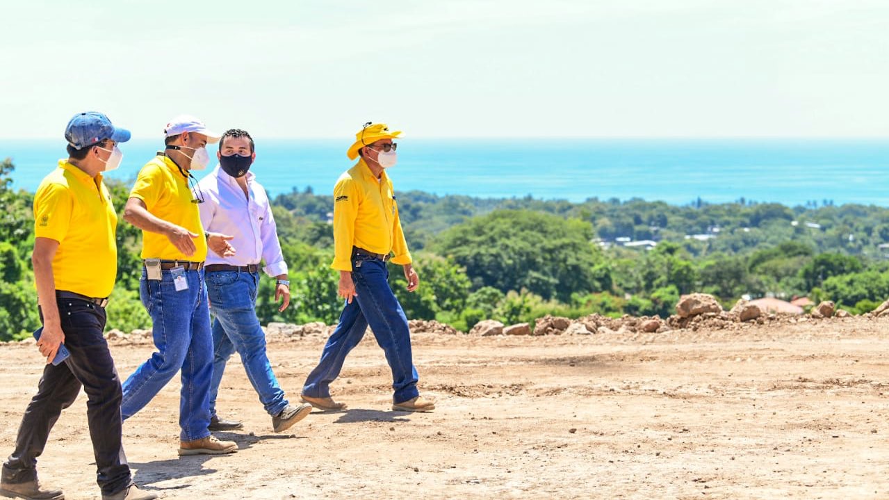 Ministro Rodríguez inspecciona construcción del Segmento III del Bypass de La Libertad ministro-rodriguez-inspecciona-construccion-del-segmento-iii-del-bypass-de-la-libertad